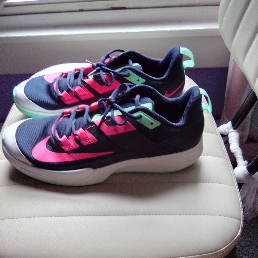 Nike Black and Pink Sneakers with Sporty Design